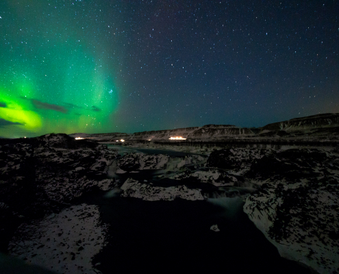 North lights over the water fall Glanni